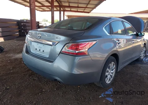 2015 Nissan Altima 2.5/2.5 S/2.5 Sl/2.5 Sv из США, поврежденный, VIN 1N4AL3AP8FC464773
